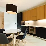 Easyhomes-timavo דירה